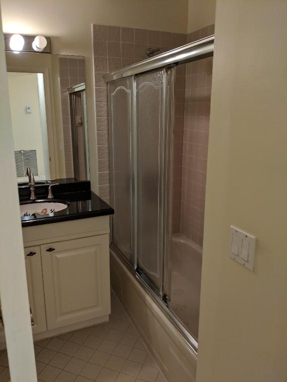 L AMBIANCE OF VIA VERDE - Residential