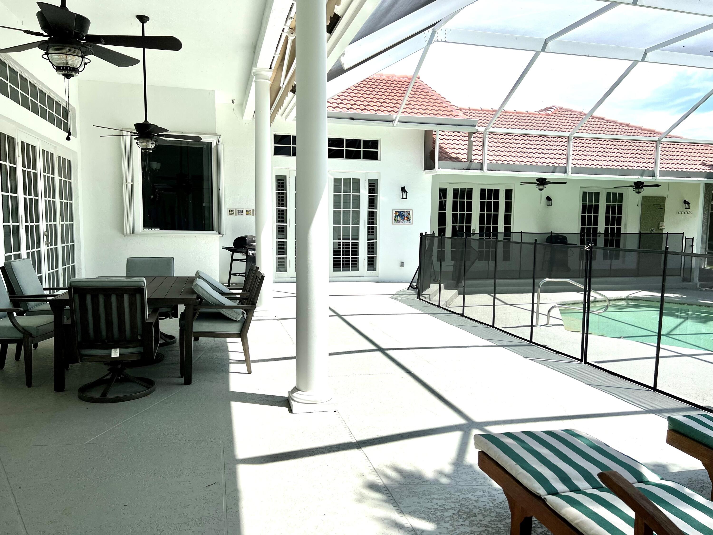 PADDOCK PARK 2 OF WELLINGTON - Residential