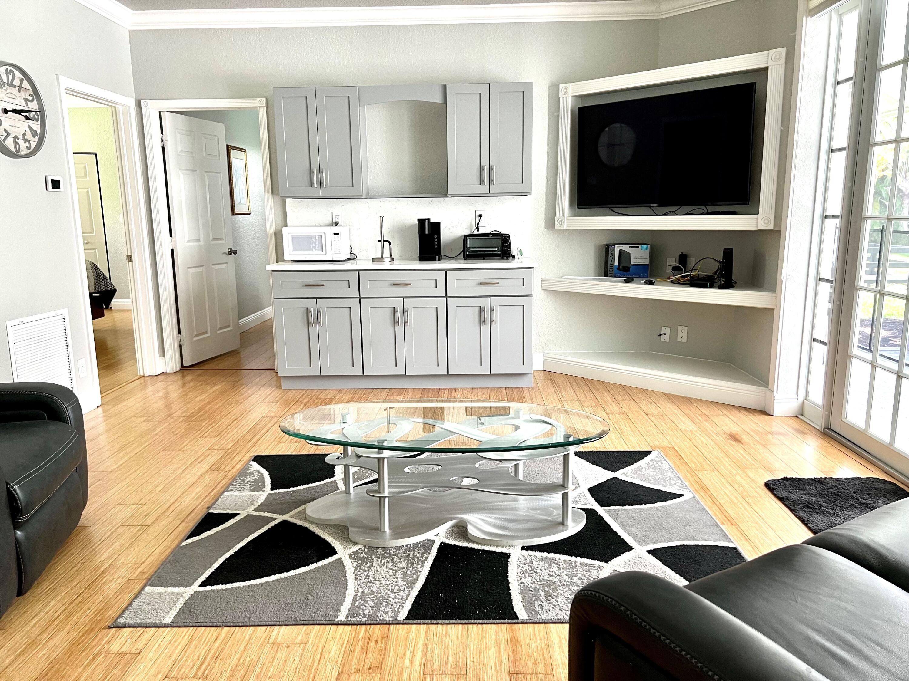 PADDOCK PARK 2 OF WELLINGTON - Residential