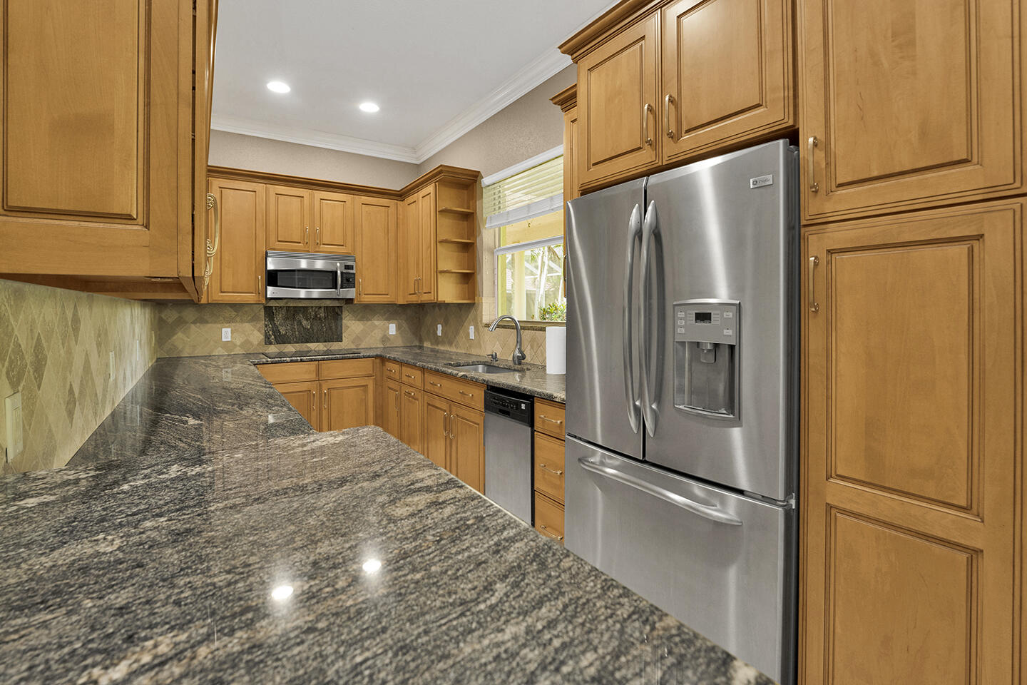 PADDOCK PARK 2 OF WELLINGTON - Residential