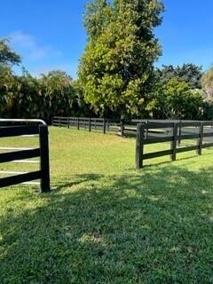 PADDOCK PARK 2 OF WELLINGTON - Residential