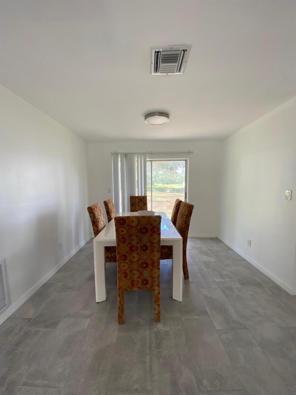 OKEECHOBEE HILLS - Residential Lease