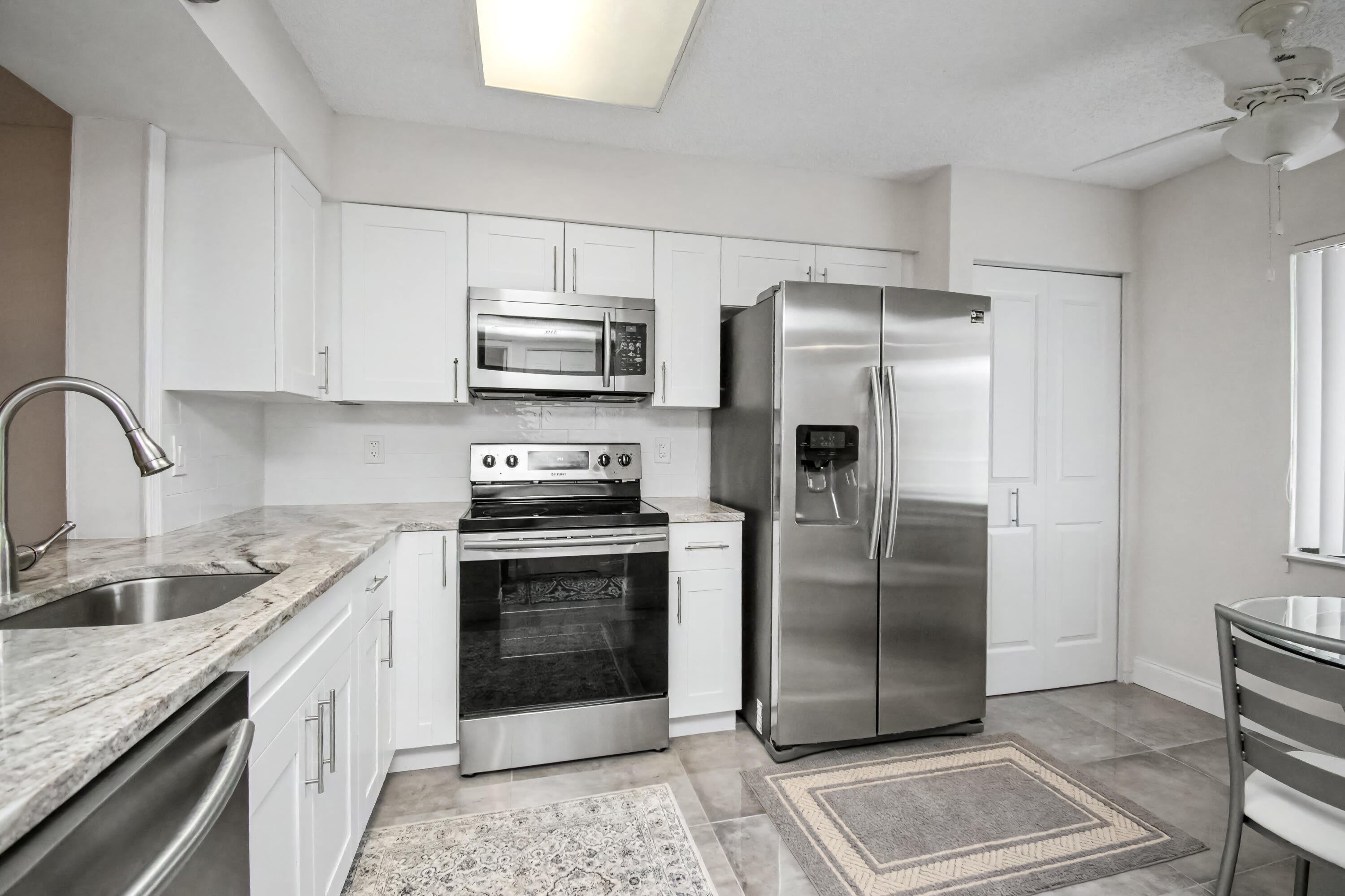 7351 Kinghurst Drive 301, Delray Beach FL 33446