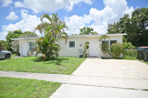 1331 NW 3rd Street Delray Beach FL 33444