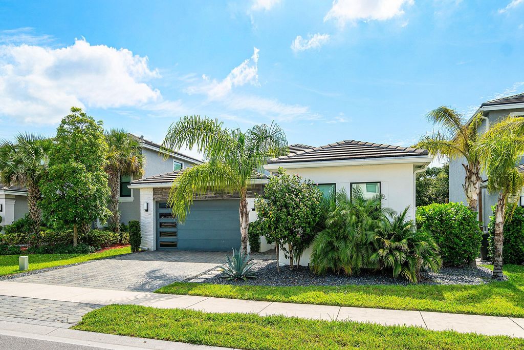 Photo of 7284 Estero Drive #7284, Lake Worth, FL 33463 (MLS # B26028064)