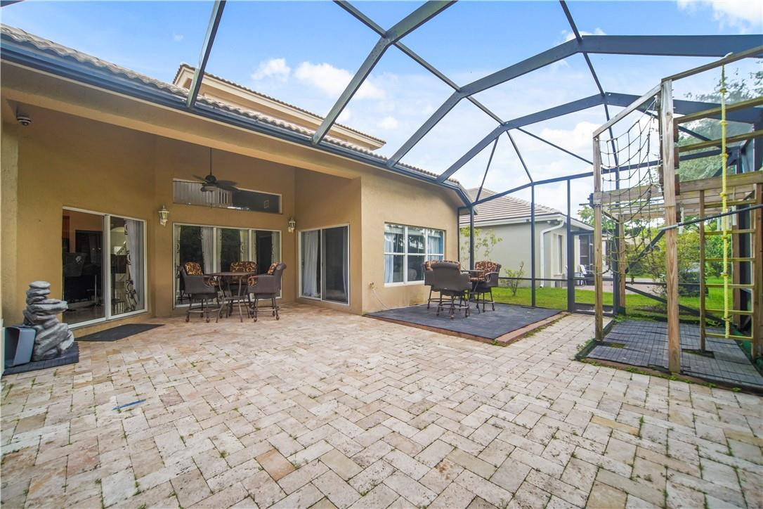 Parkland Isles - Residential