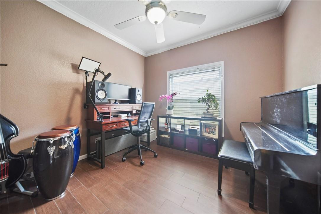 Parkland Isles - Residential