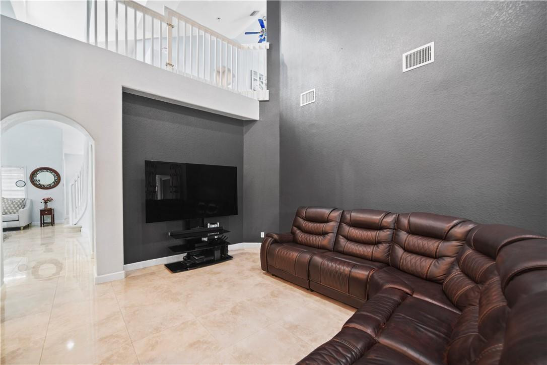 Parkland Isles - Residential