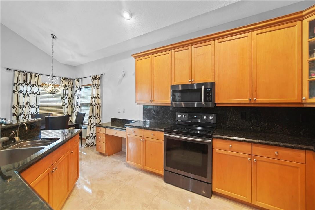 Parkland Isles - Residential