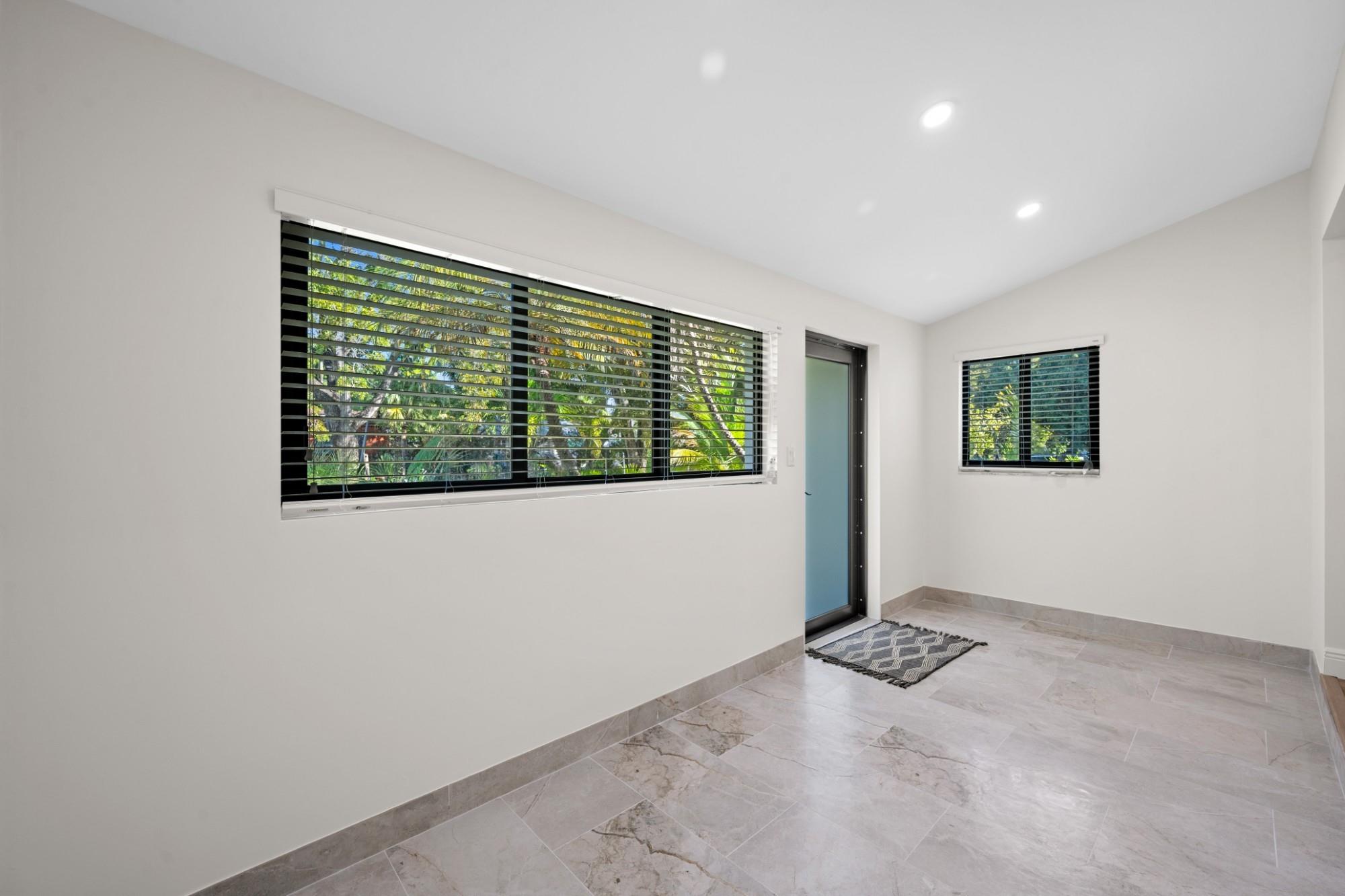 Sunset Trails 4 24-34 B - Residential Lease