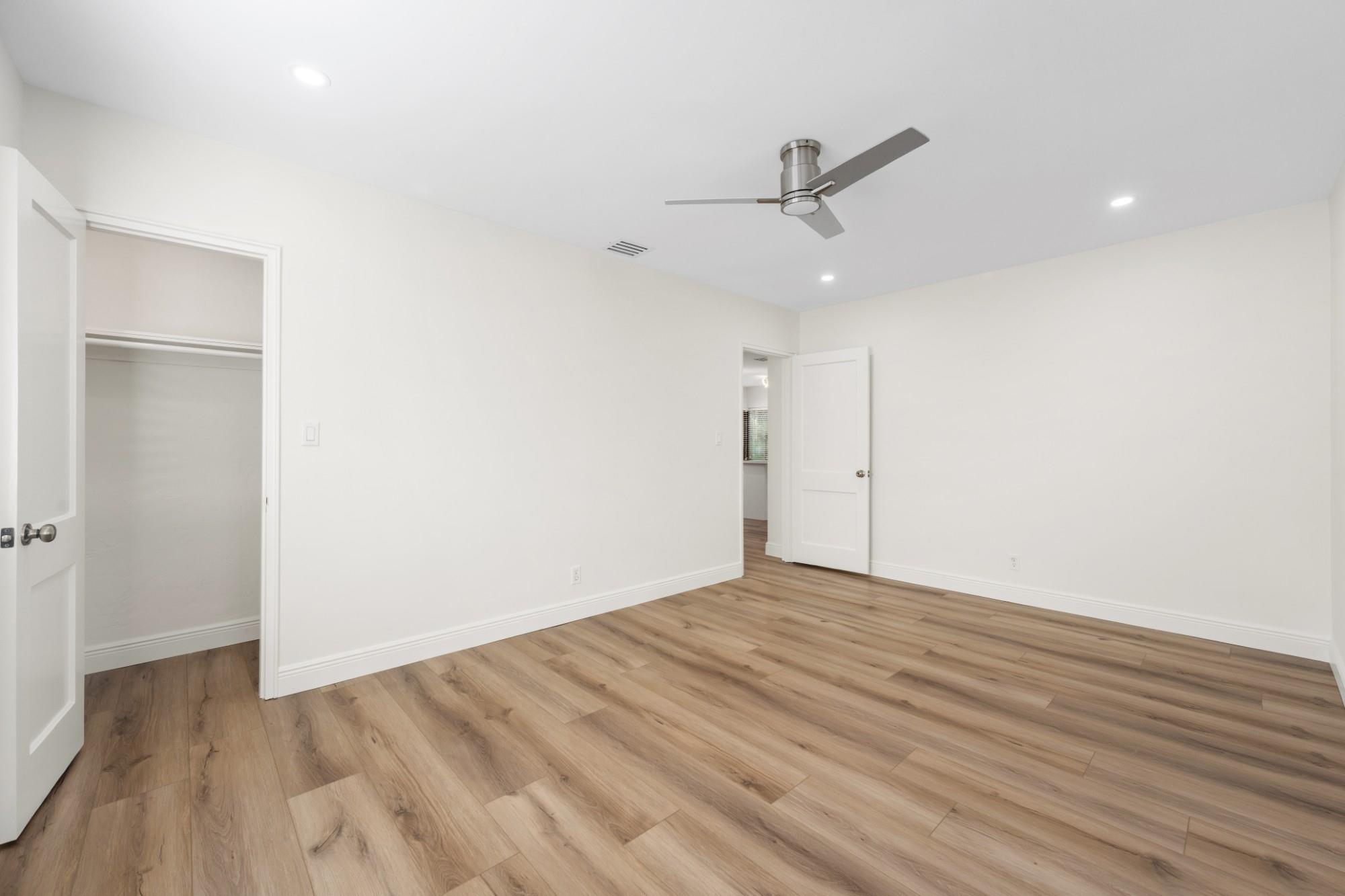 Sunset Trails 4 24-34 B - Residential Lease