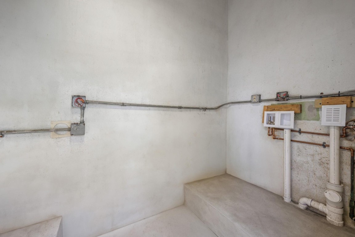 Sunset Trails 4 24-34 B - Residential Lease