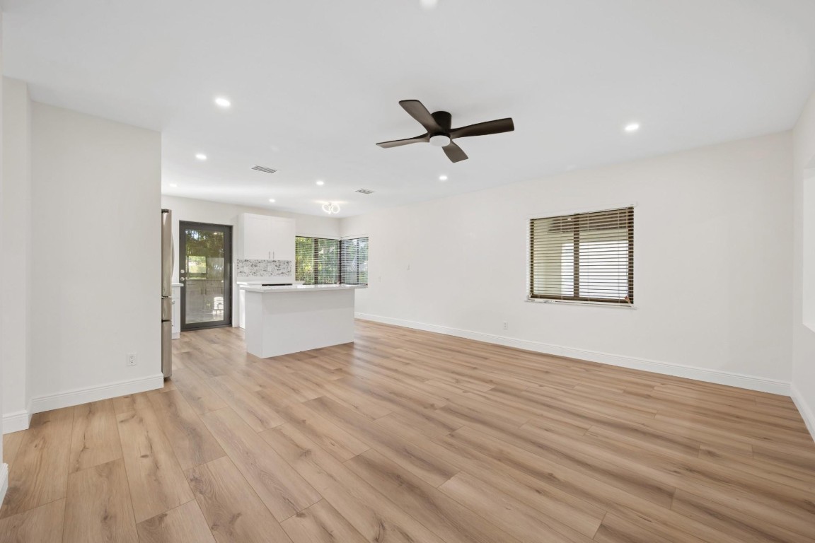 Sunset Trails 4 24-34 B - Residential Lease