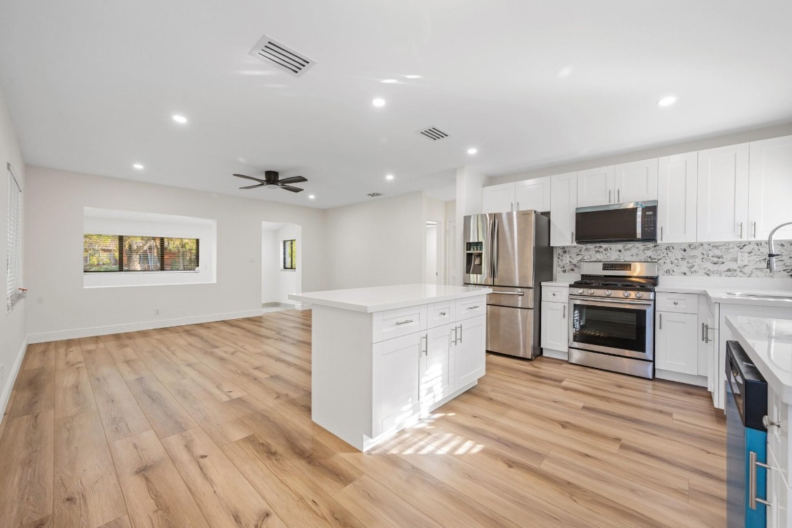 Sunset Trails 4 24-34 B - Residential Lease