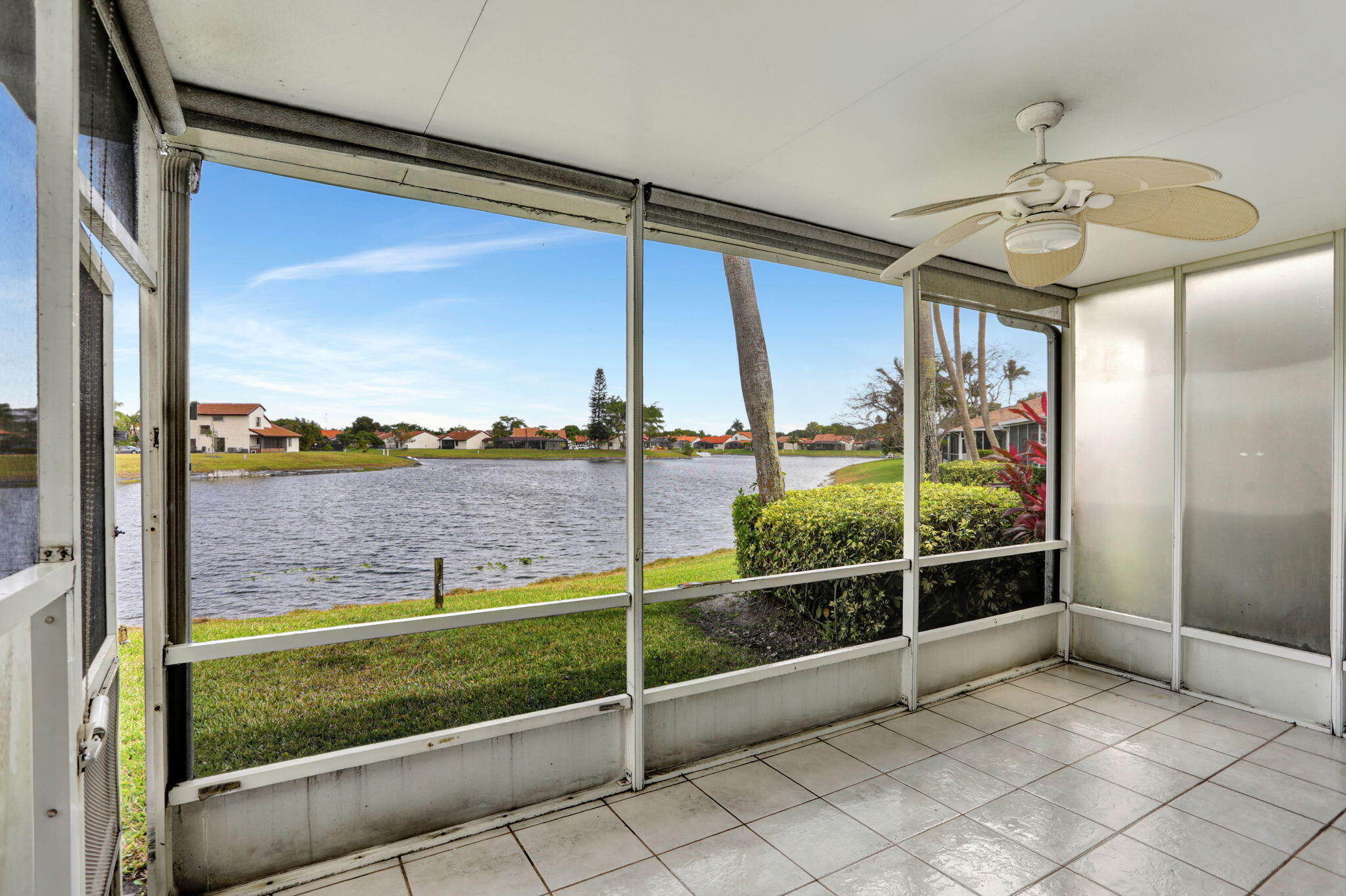 OLYMPIA & YORK RESIDENTIAL PLAT - Residential Lease