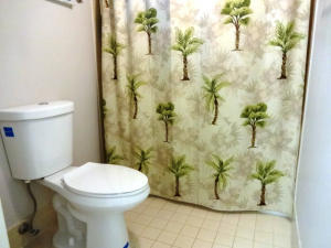 BAGATTELLE CONDO - Residential Lease