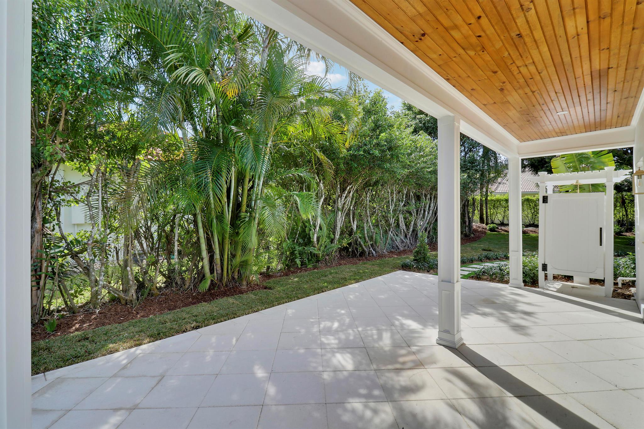 HERITAGE OAKS - Residential