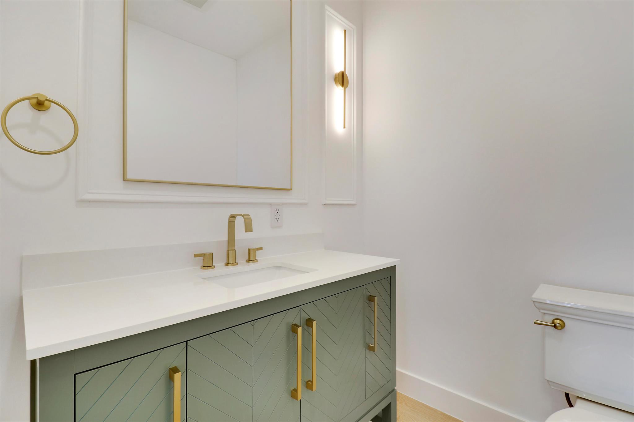 HERITAGE OAKS - Residential