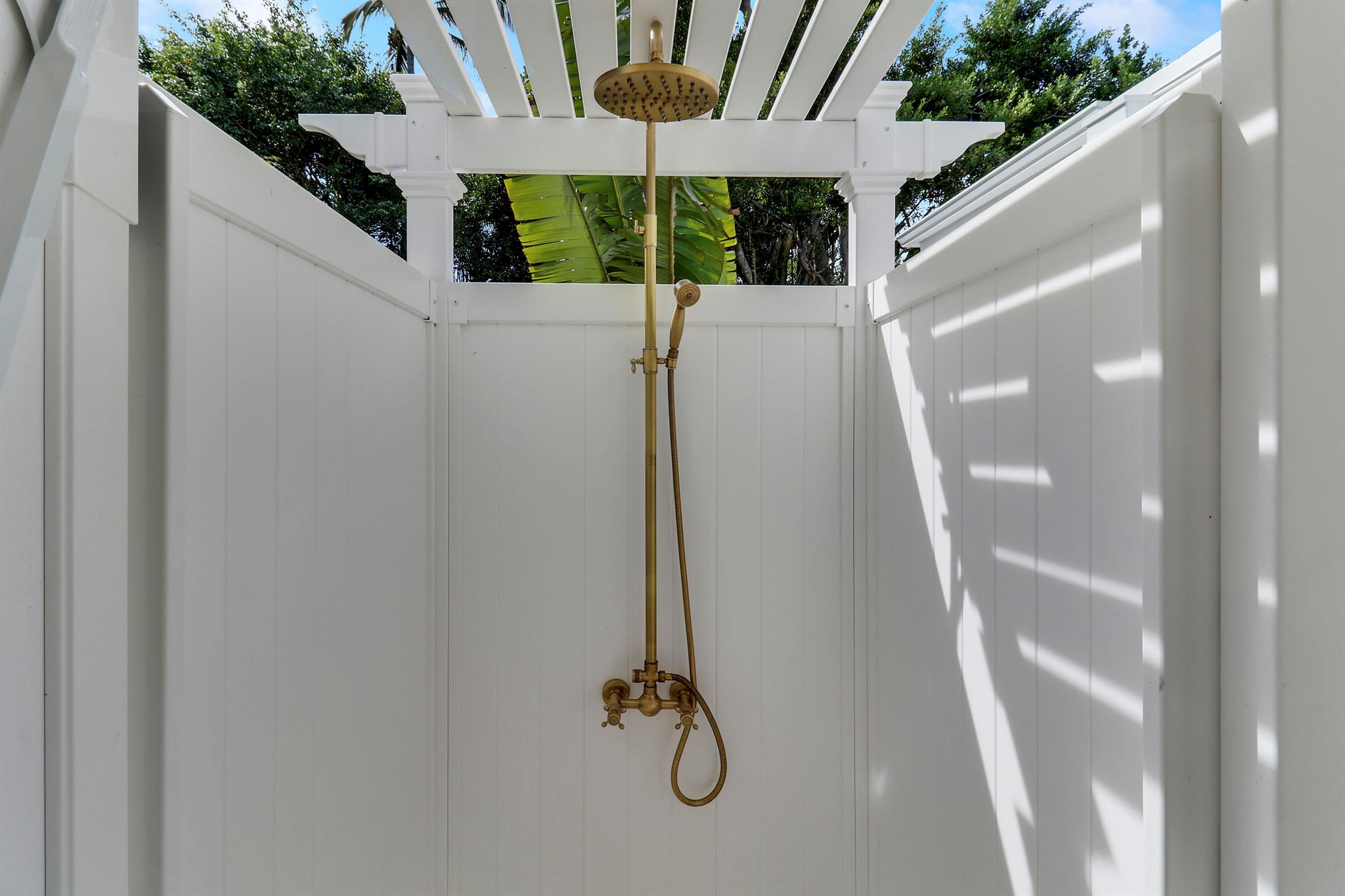 HERITAGE OAKS - Residential