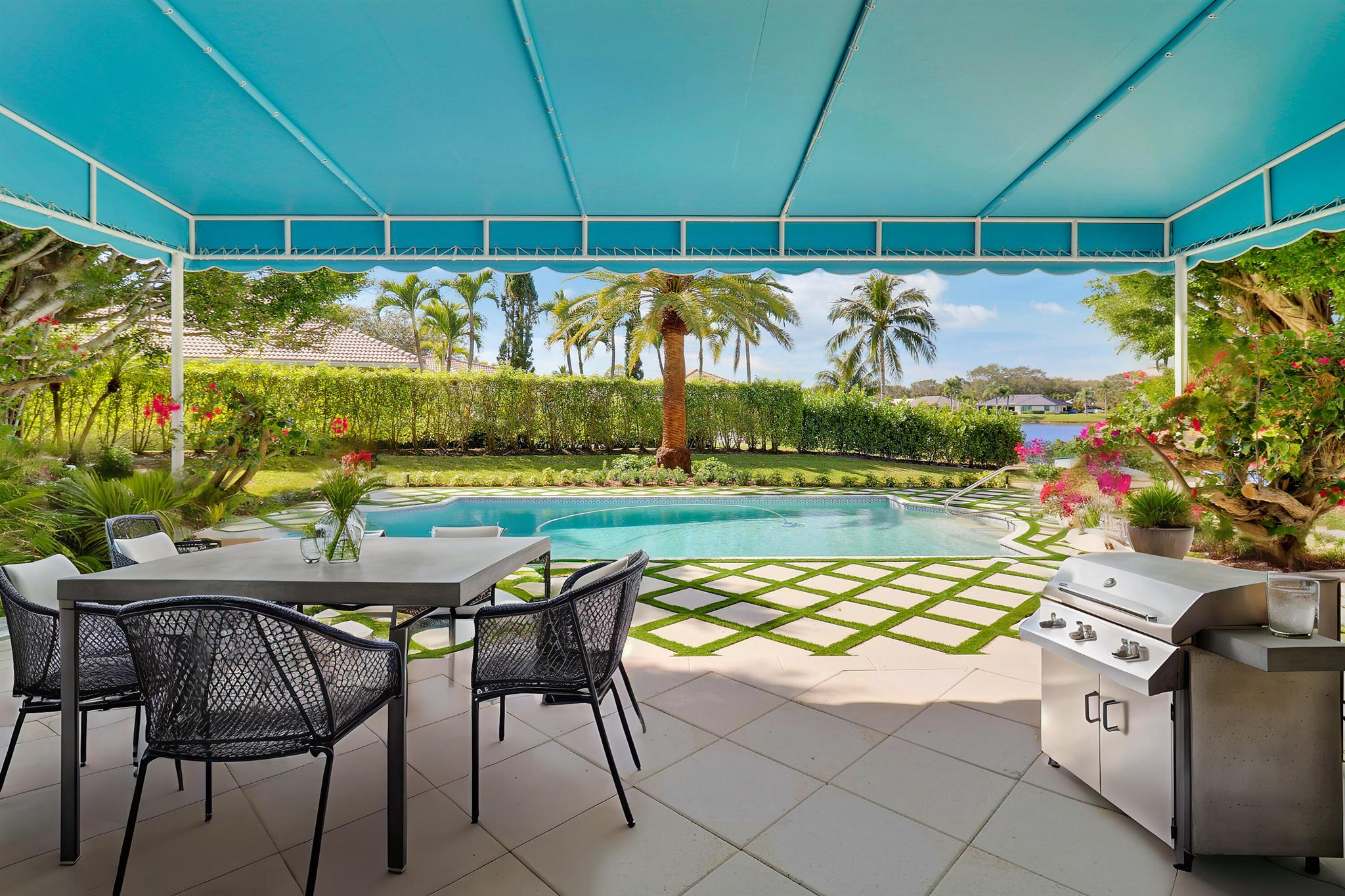 HERITAGE OAKS - Residential