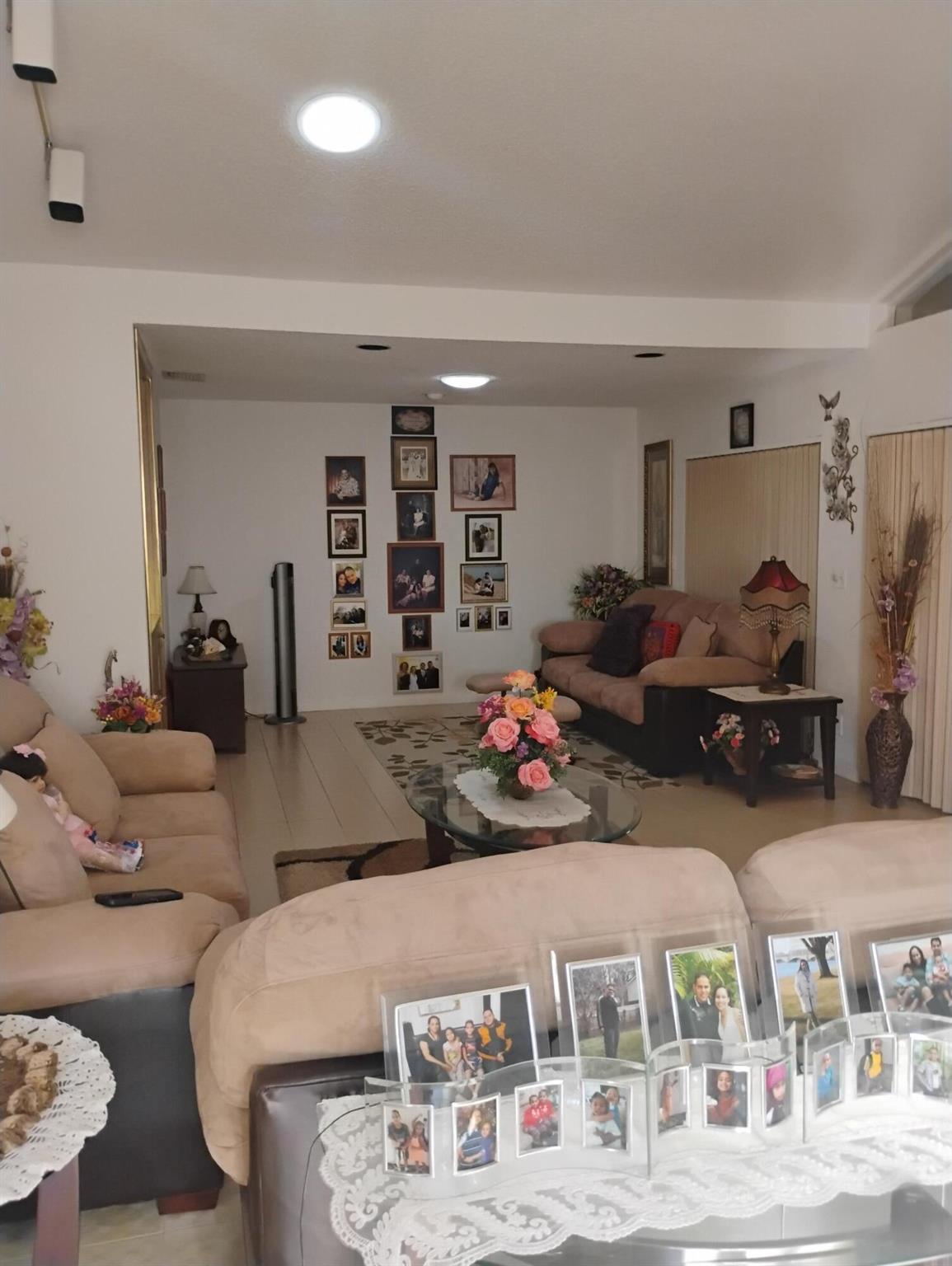 5665 Lakeview Mews Drive