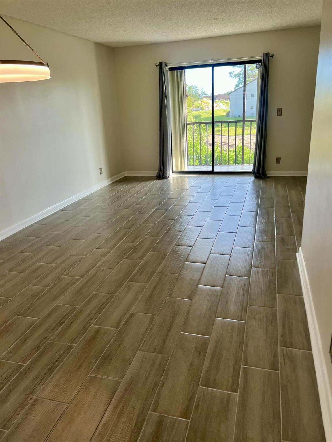 LUCERNE LAKES GOLF COLONY - Residential Lease
