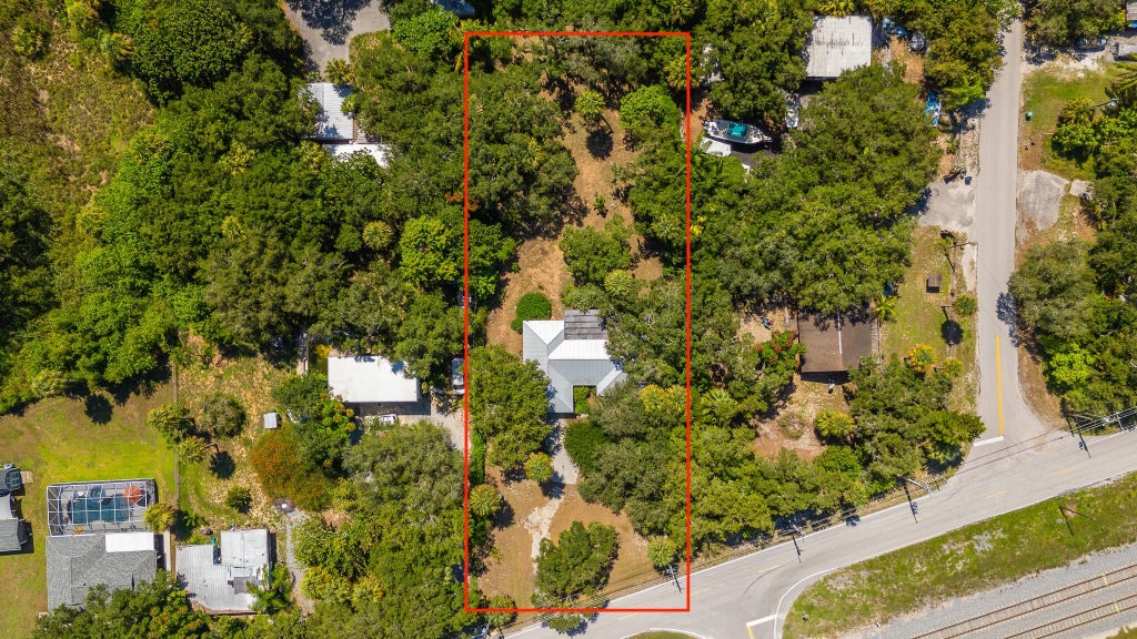Photo of 4123 N Old Dixie Highway, Fort Pierce, FL 34946 (MLS # R11115227)