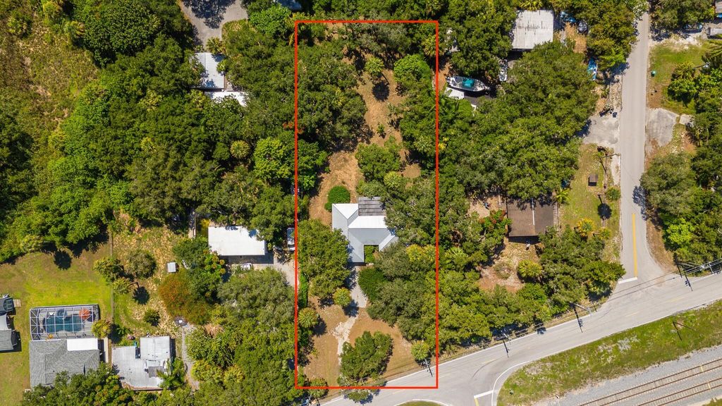 Photo of 4123 N Old Dixie Highway, Fort Pierce, FL 34946 (MLS # R11115227)