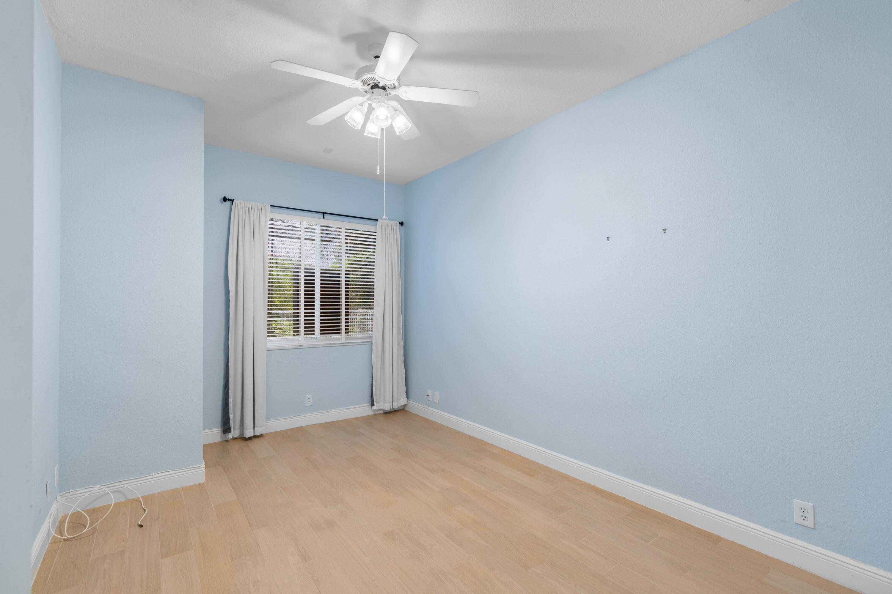 FOX LANDING - Residential