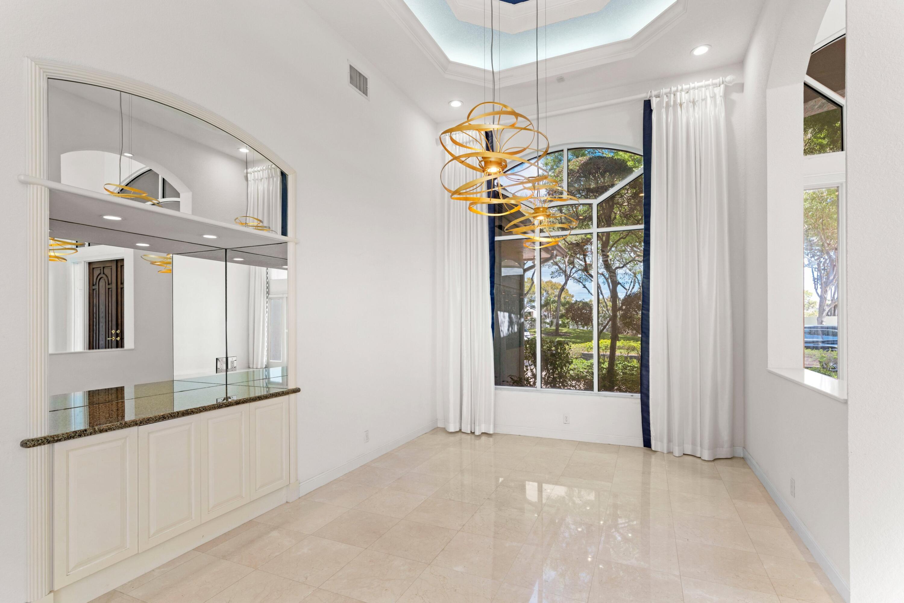 FOX LANDING - Residential