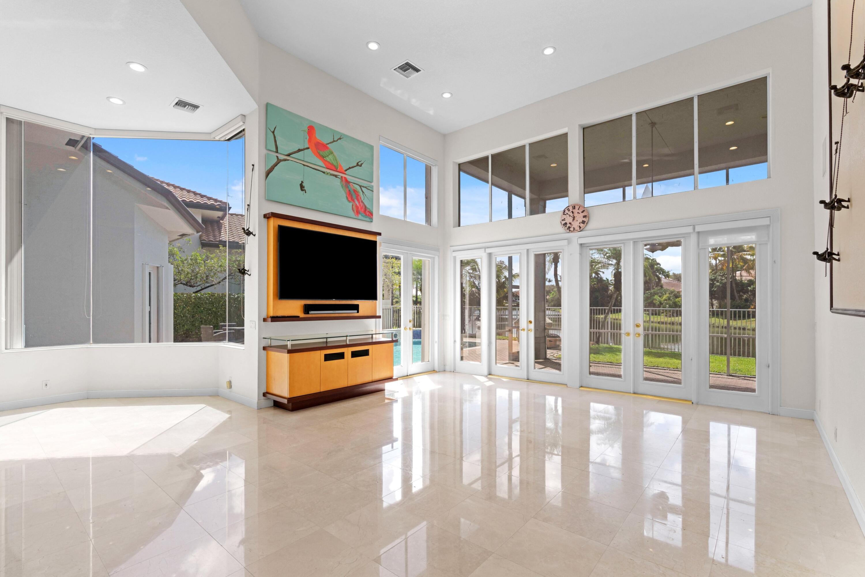 FOX LANDING - Residential