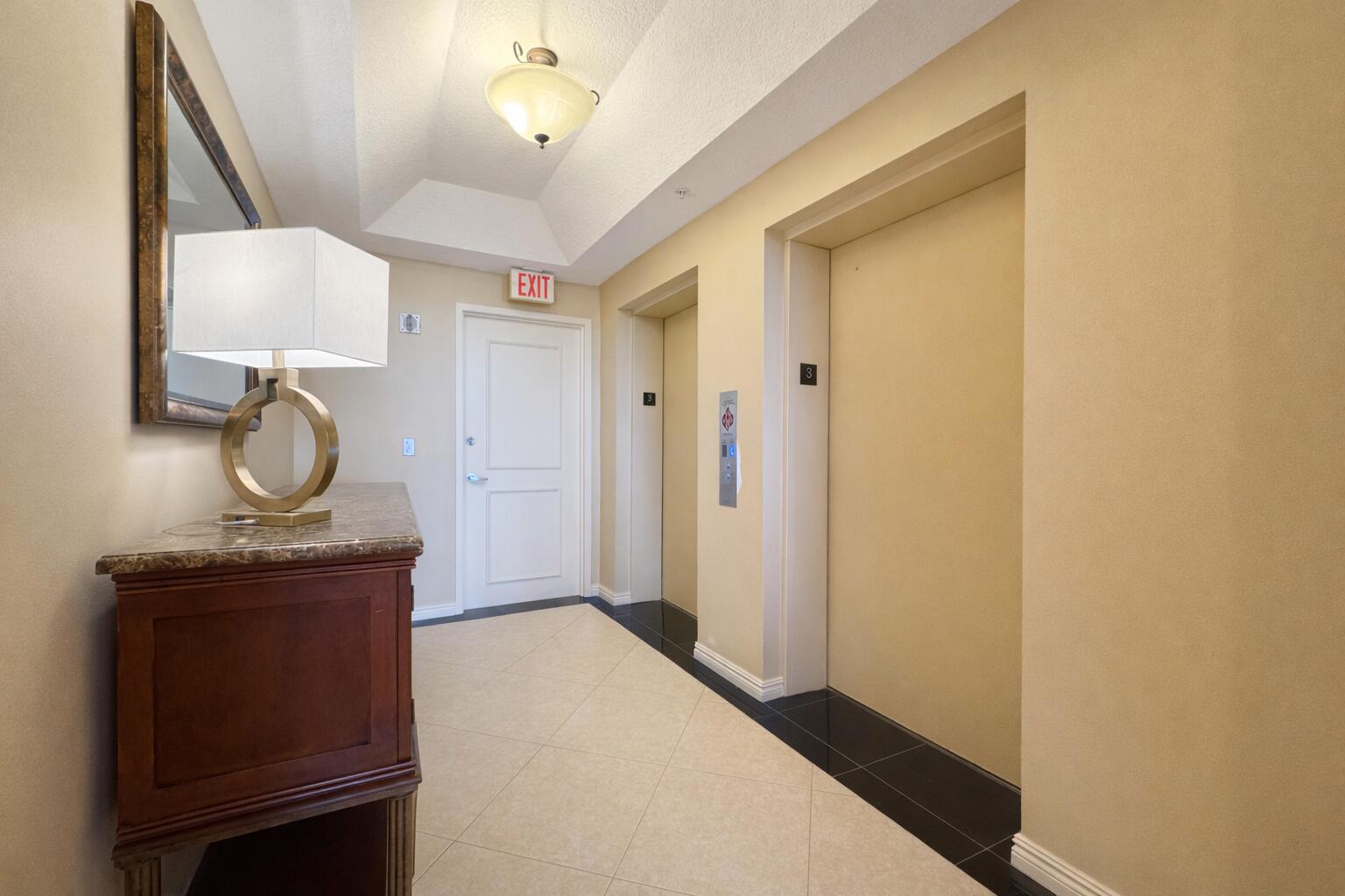 OCEAN ROYALE CONDOMINIUM - Residential