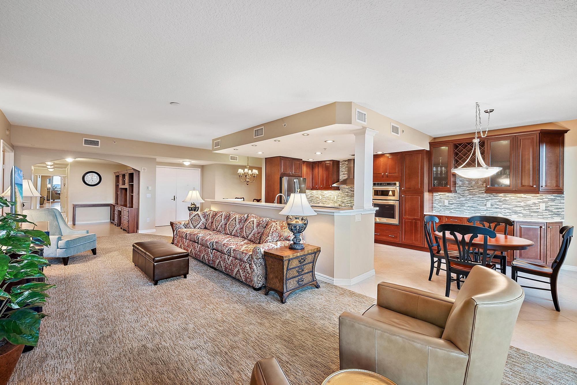 OCEAN ROYALE CONDOMINIUM - Residential