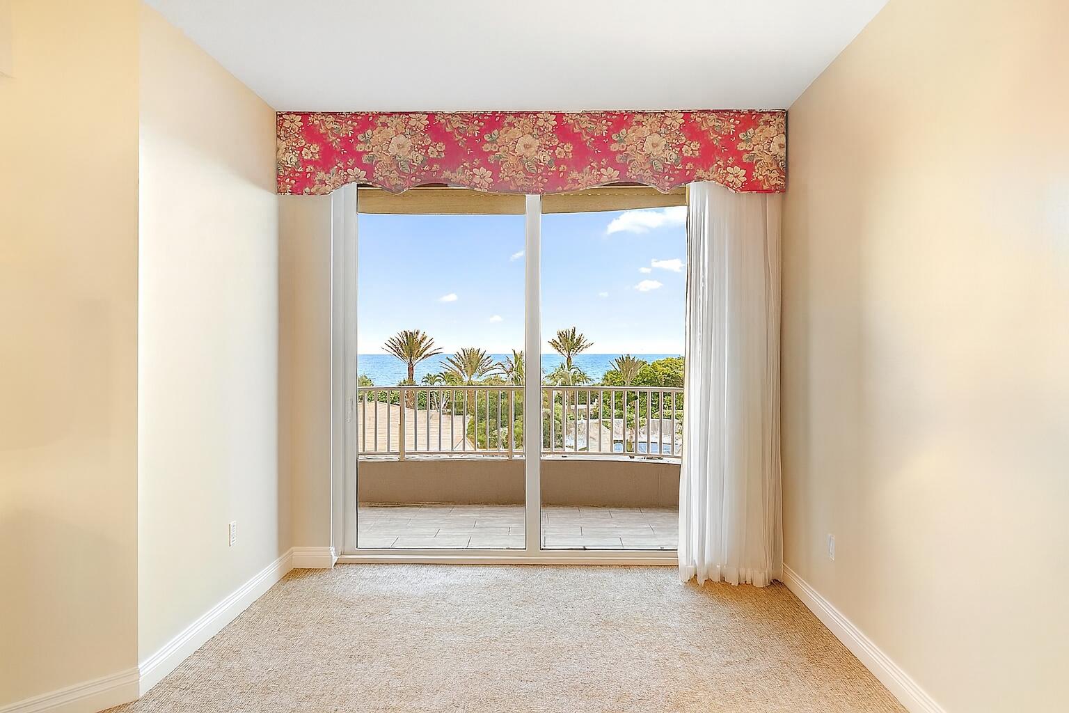 OCEAN ROYALE CONDOMINIUM - Residential