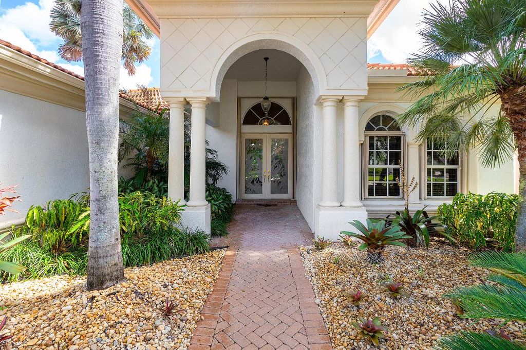 Photo of 15992 Brier Creek Drive, Delray Beach, FL 33446 (MLS # R10935869)