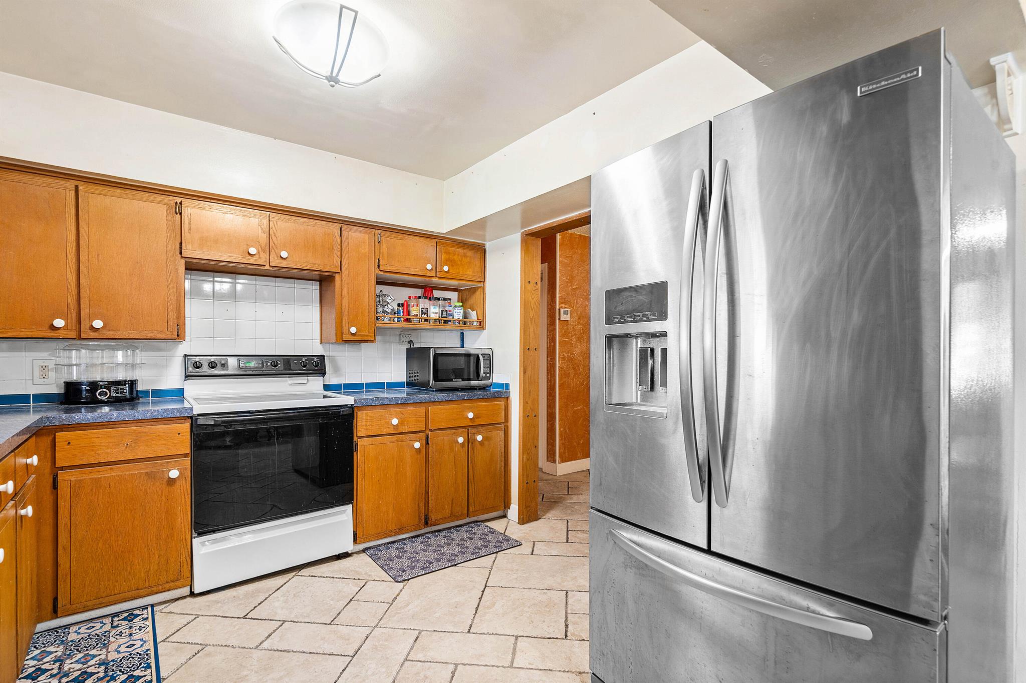 SILVER LAKE - Residential