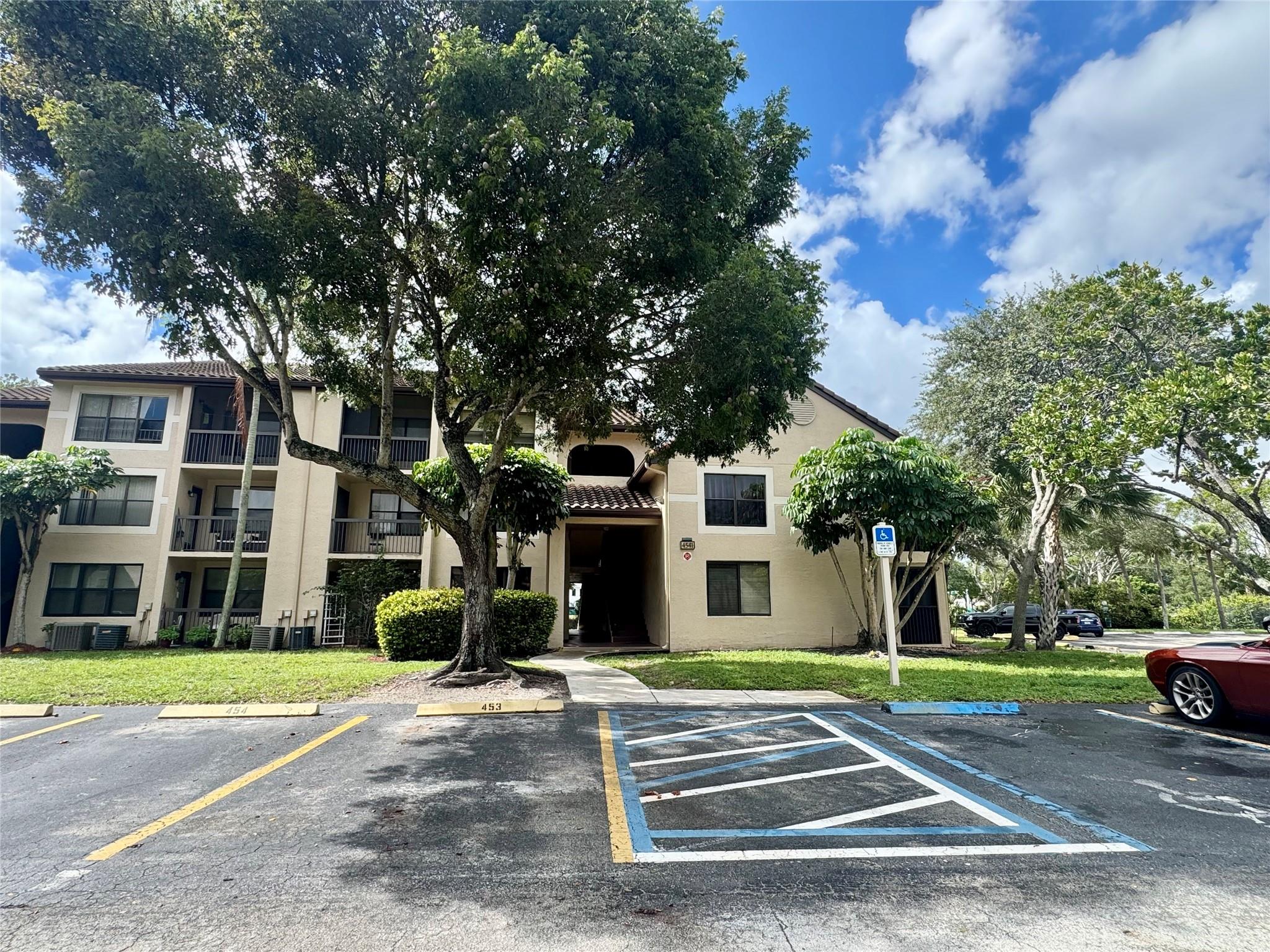 Palm Aire Gardens Condo - Residential Lease