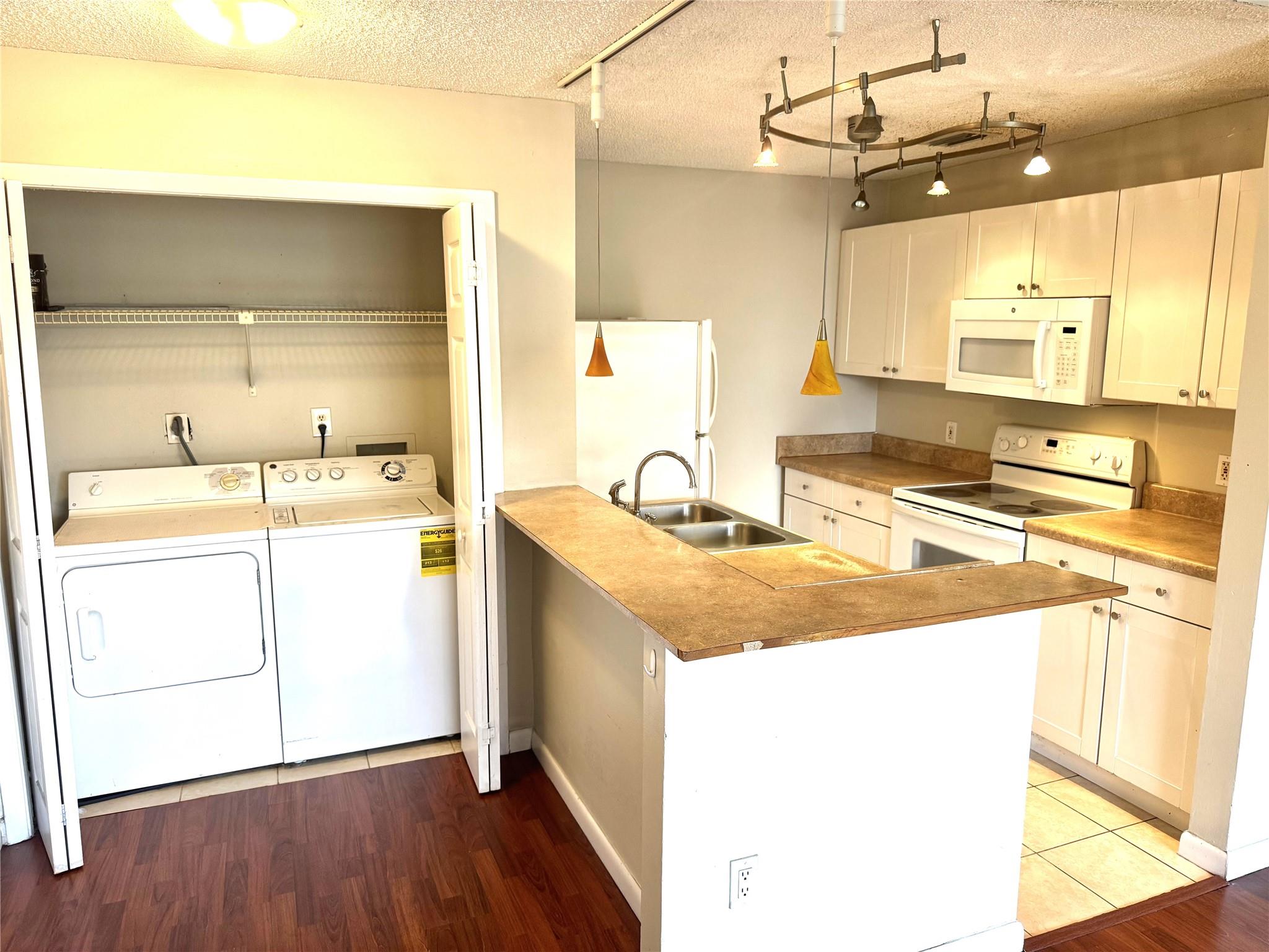 Palm Aire Gardens Condo - Residential Lease