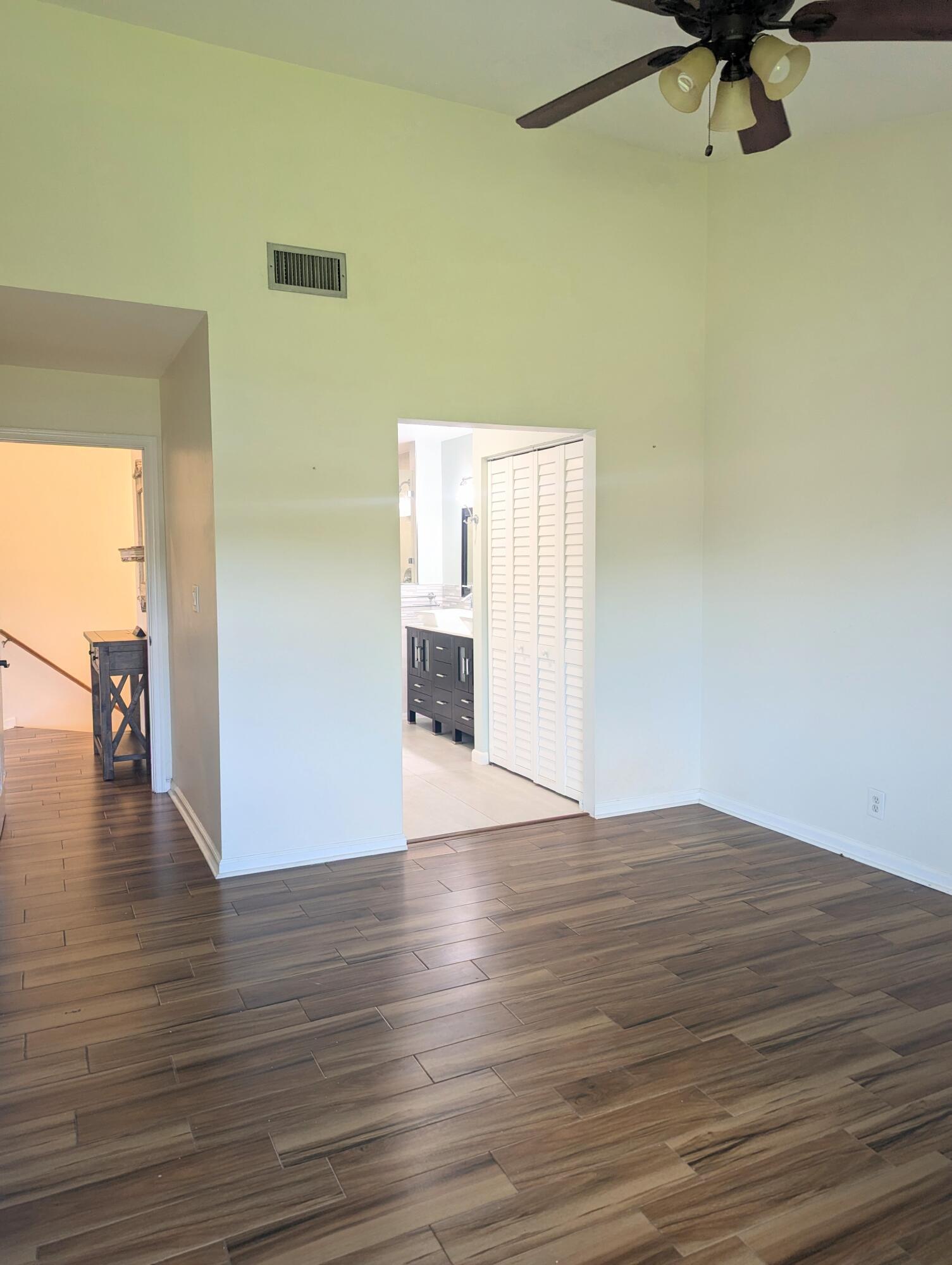 SHORES AT WELLINGTON II CONDO - Residential