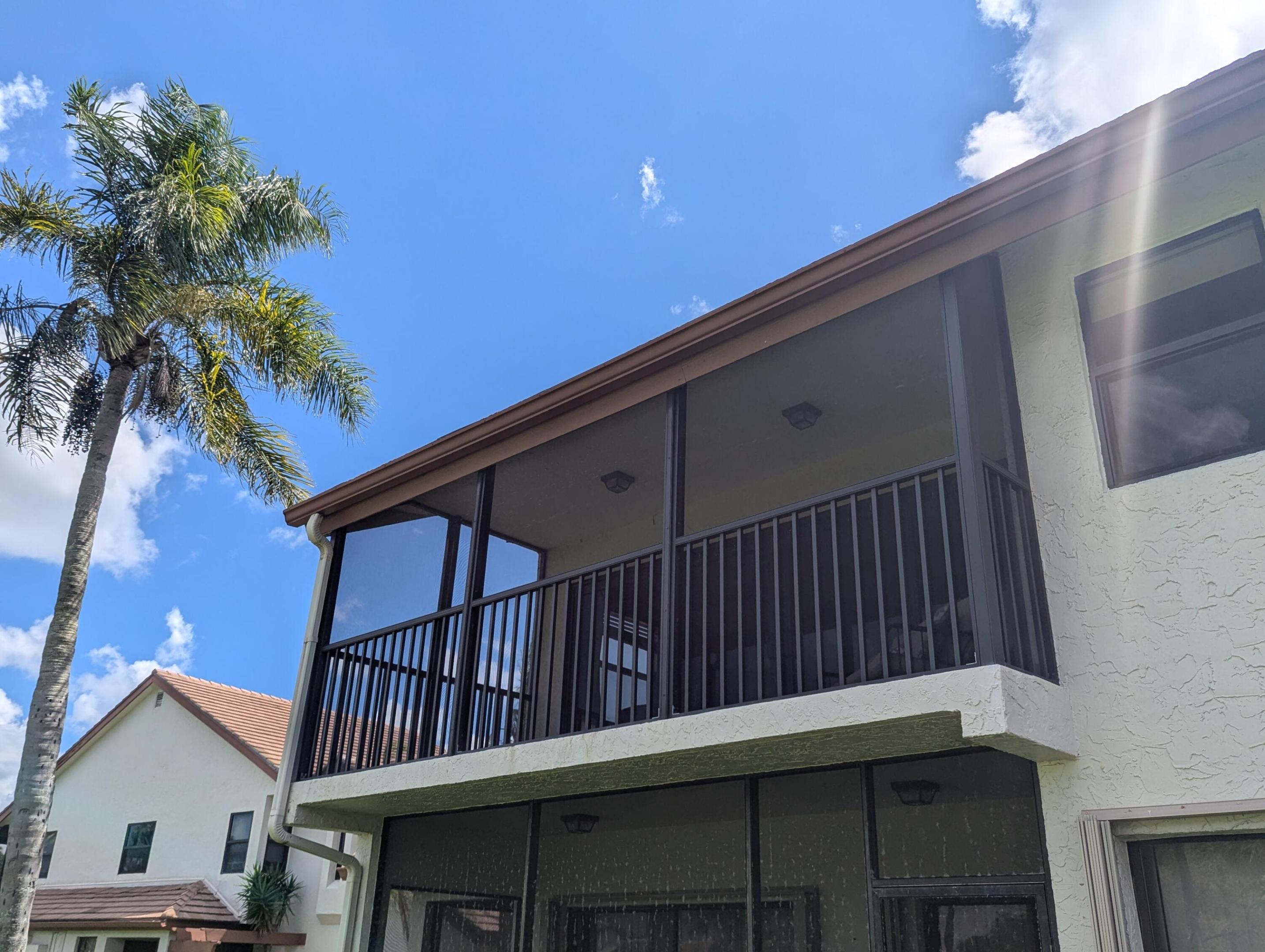 SHORES AT WELLINGTON II CONDO - Residential