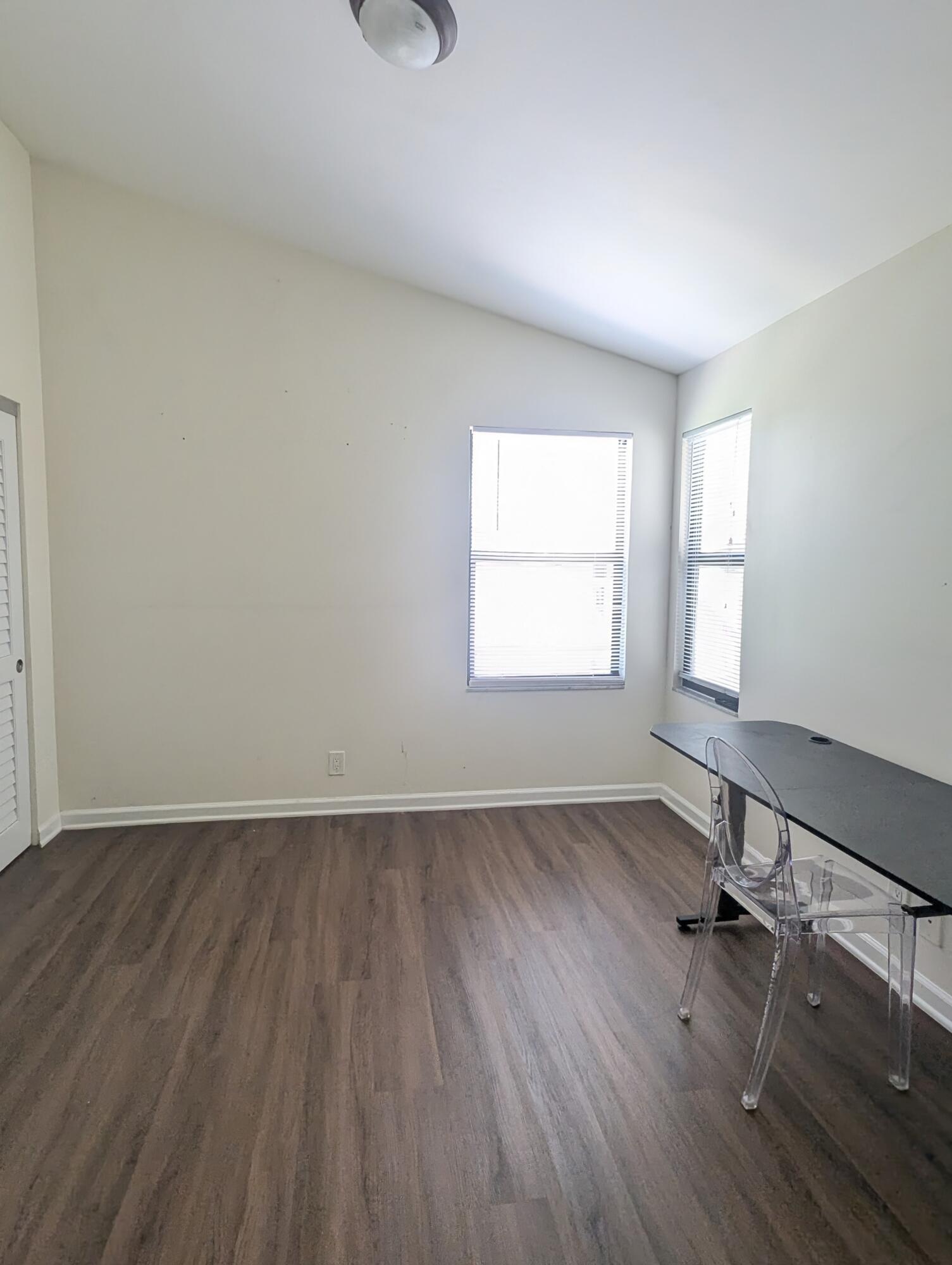 SHORES AT WELLINGTON II CONDO - Residential