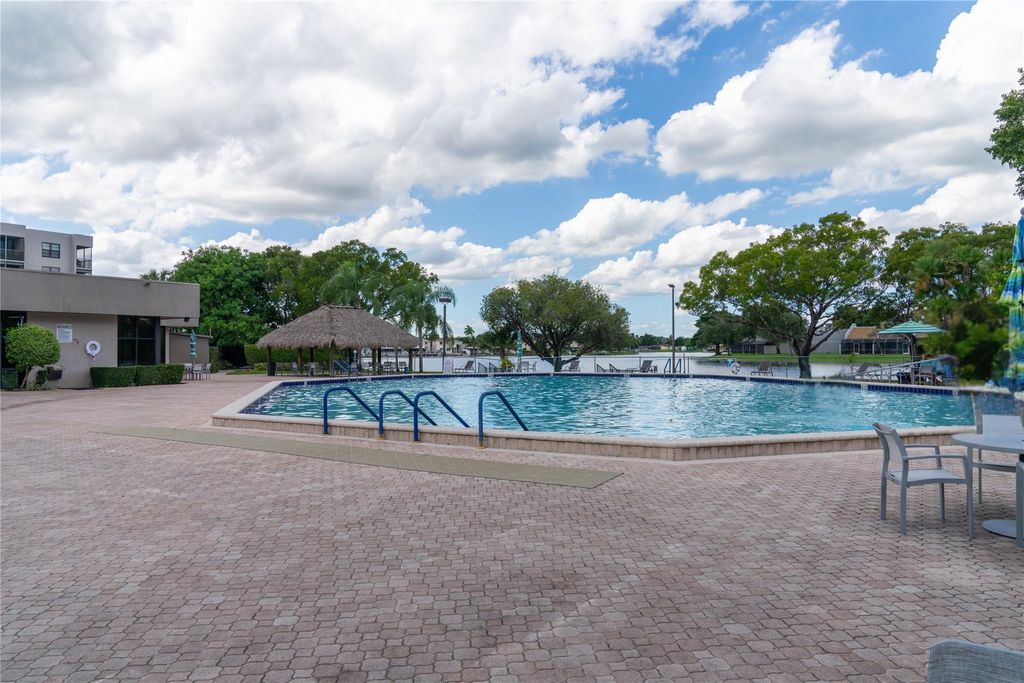 Photo of 1101 Colony Point Circle #220, Pembroke Pines, FL 33026 (MLS # F10531285)