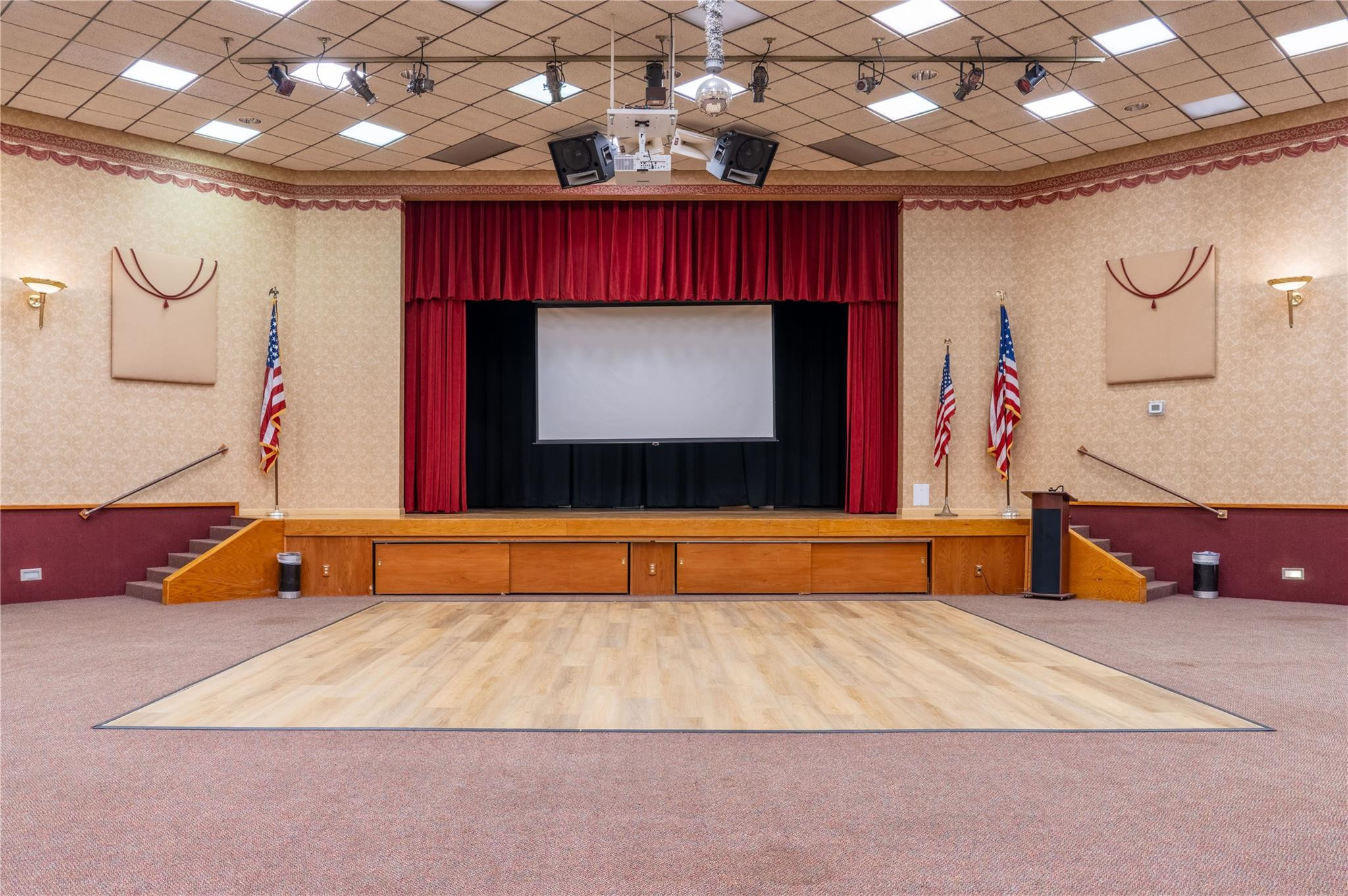 Colony Point - Residential