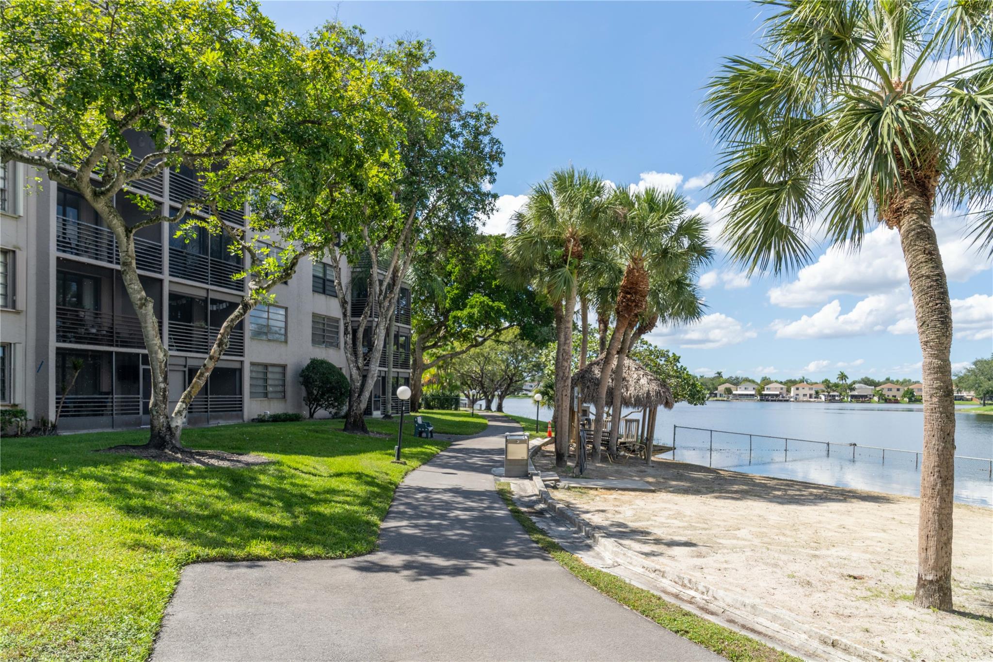 Colony Point - Residential