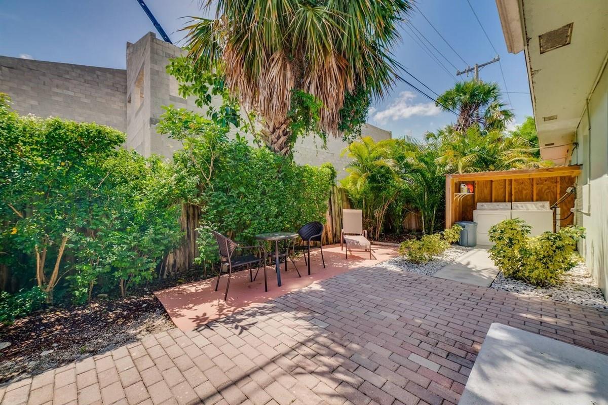 Lake Ridge Gardens Condo - Residential Income