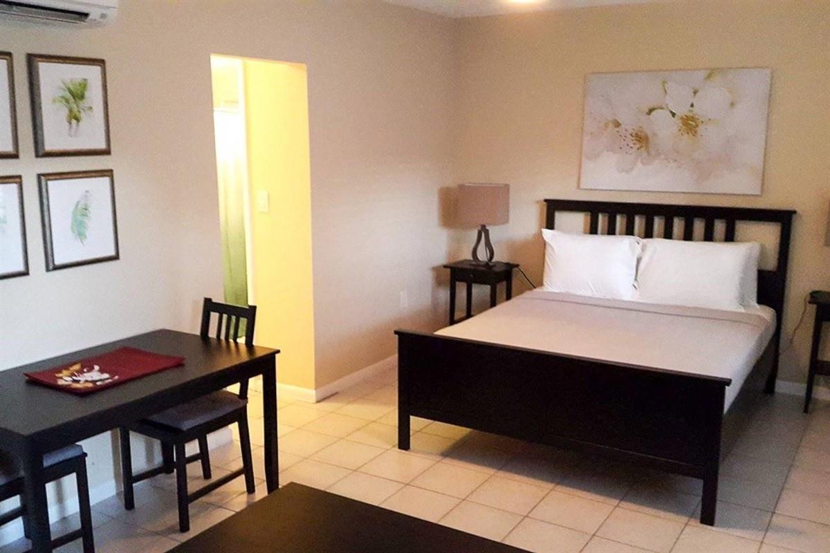 Lake Ridge Gardens Condo - Residential Income