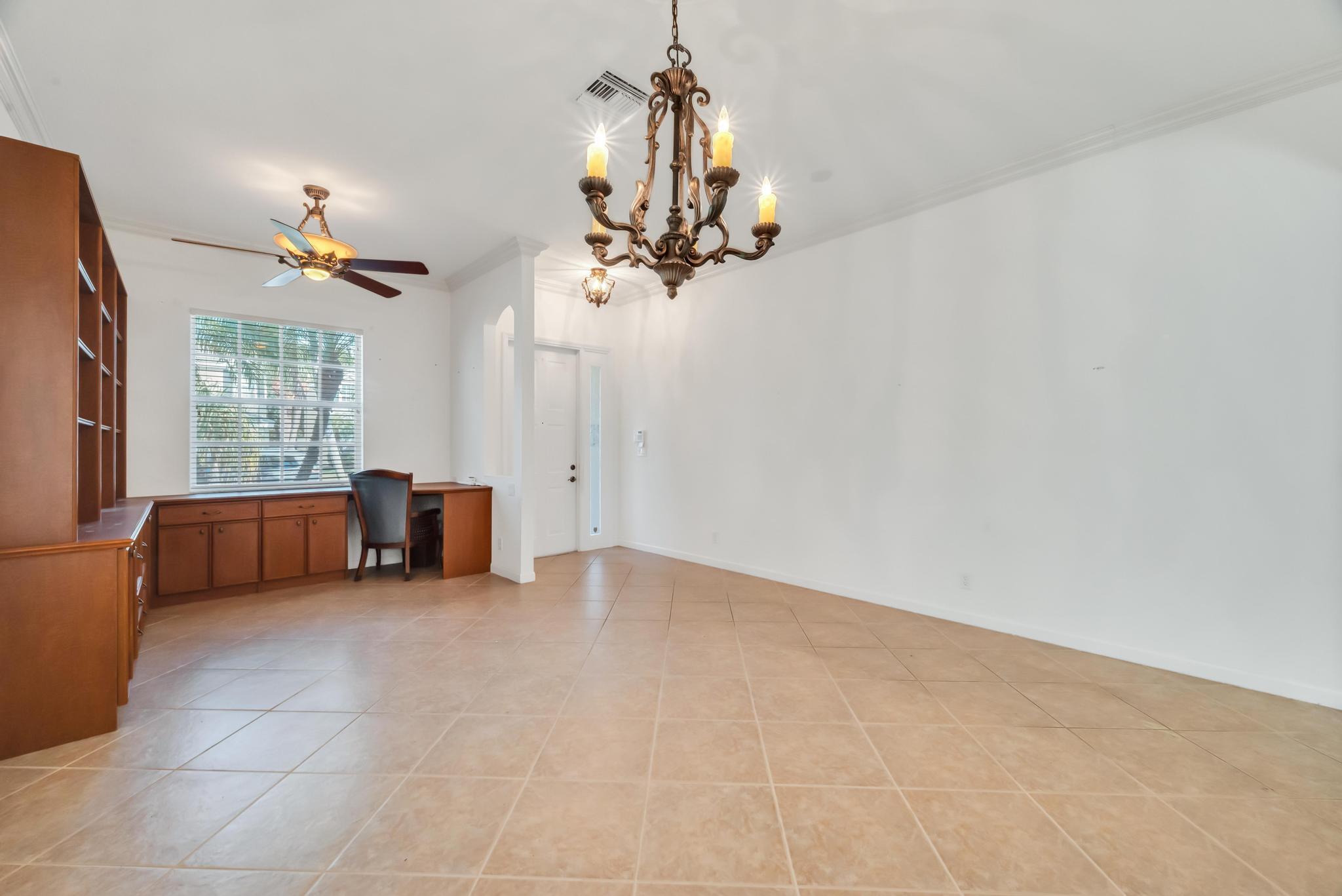 Properties 114 Newberry Lane