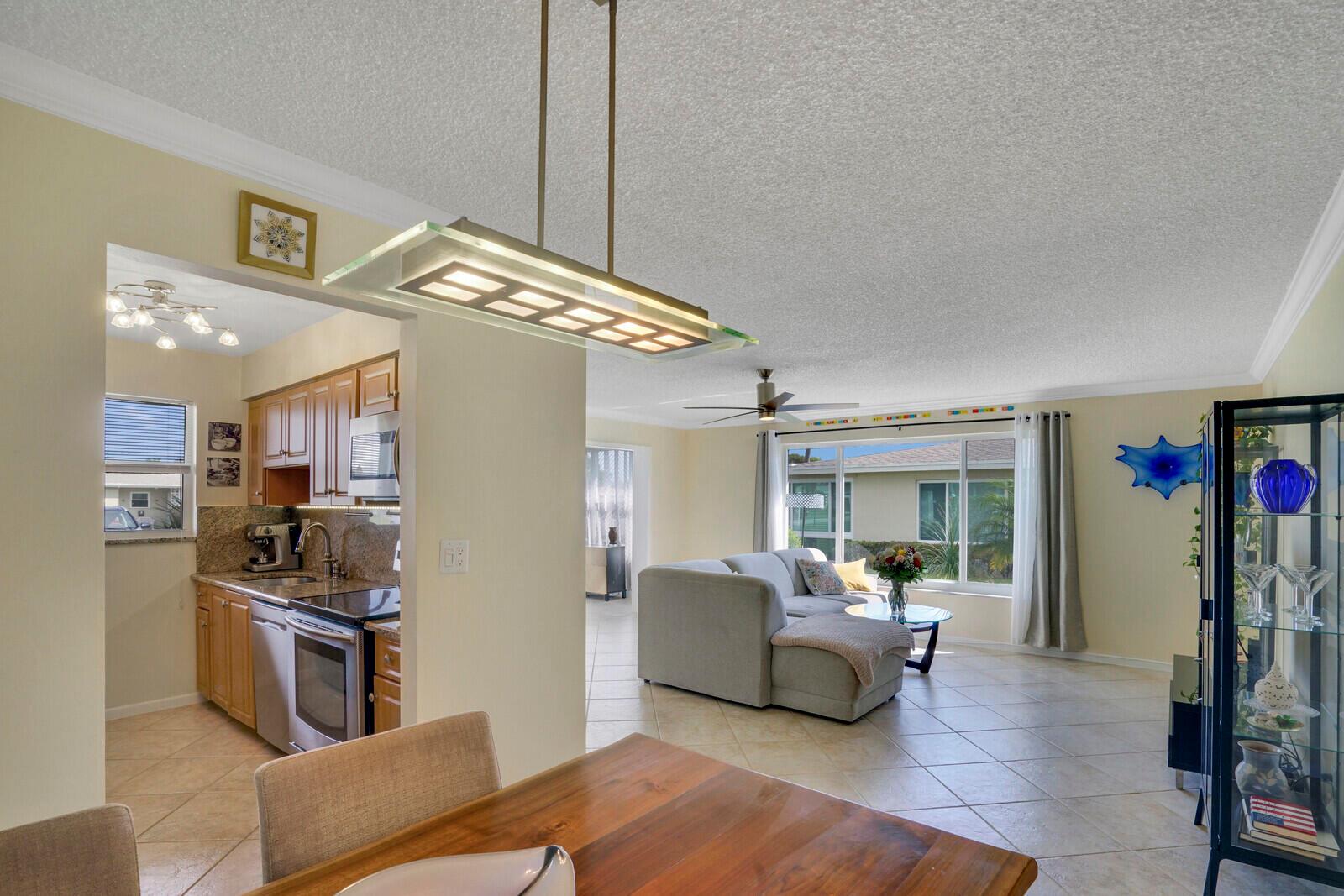 HIGH POINT - Residential Lease