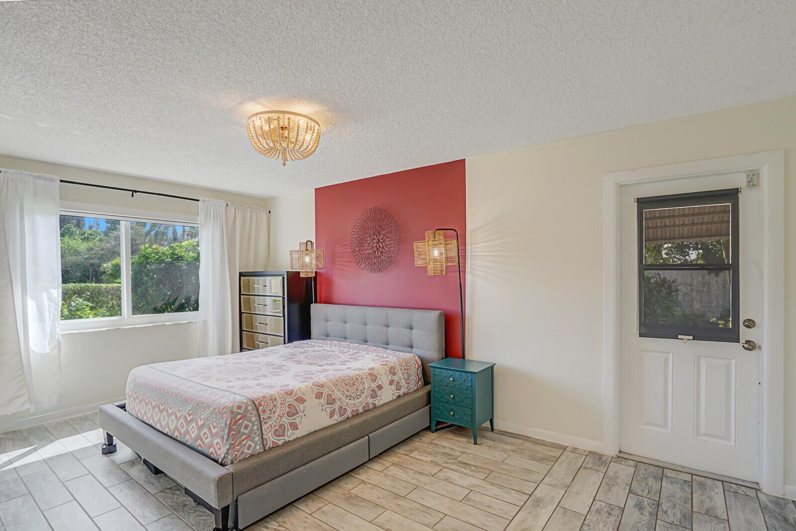 HIGH POINT - Residential Lease