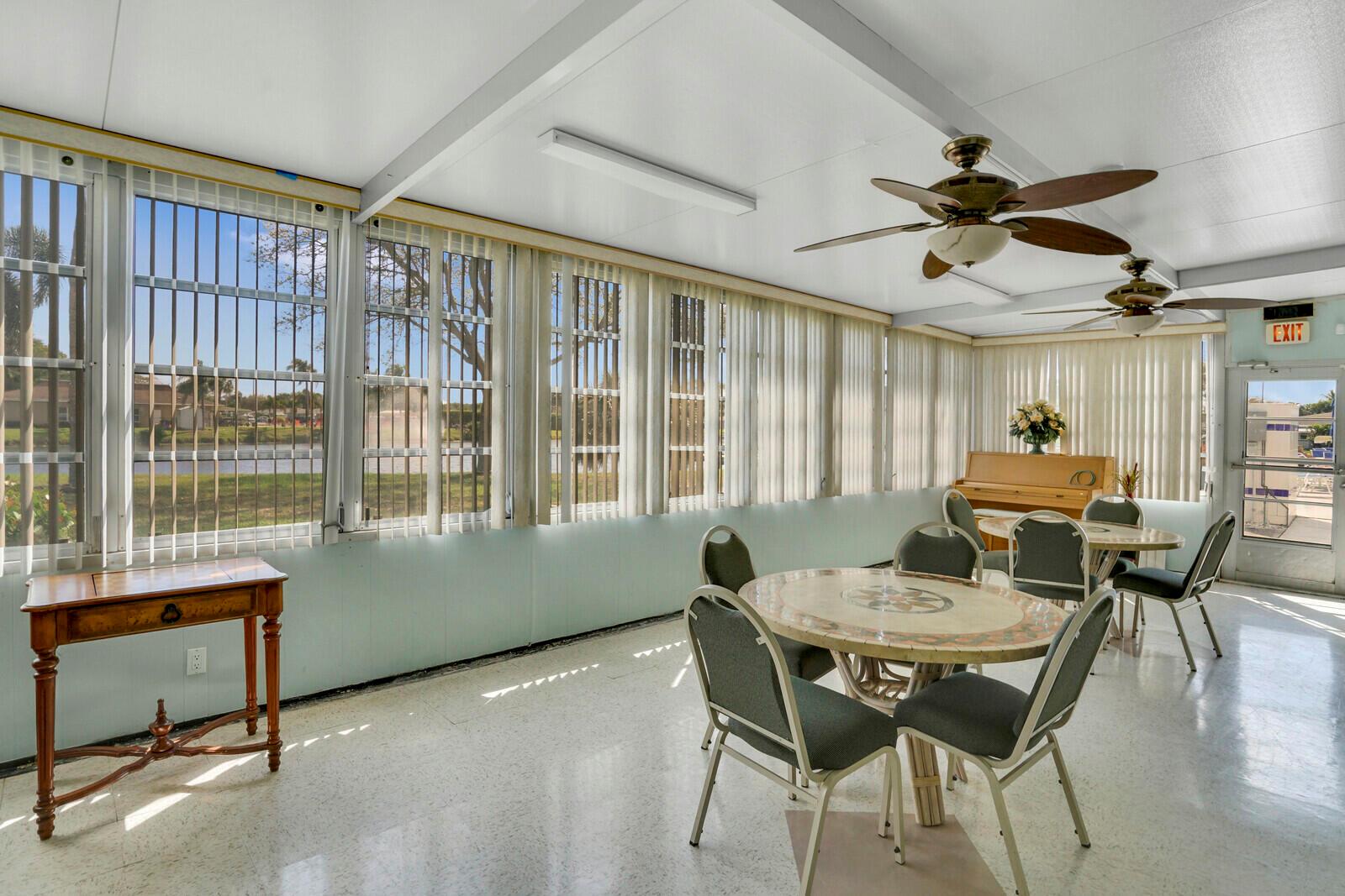HIGH POINT - Residential Lease